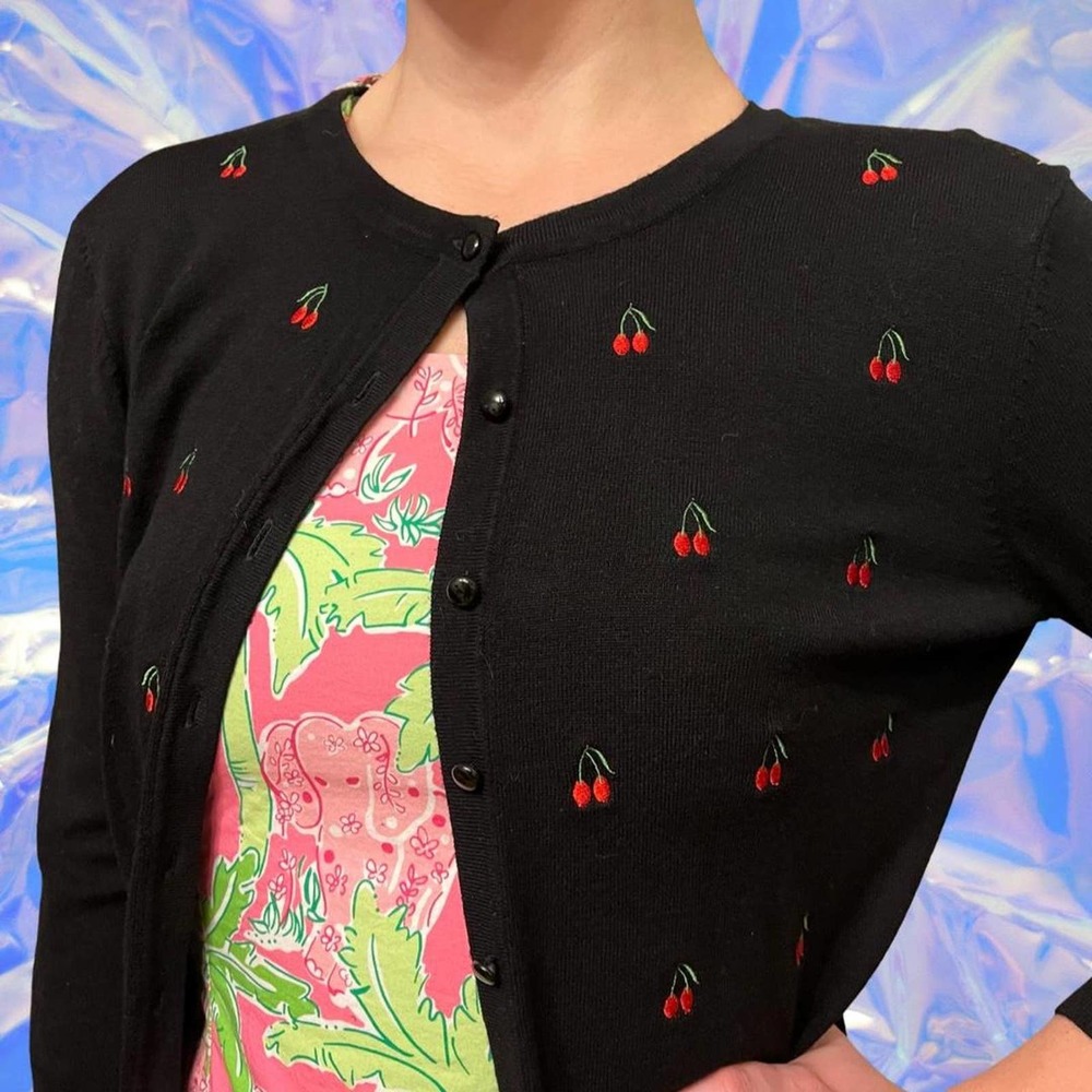 Cherry embroidery vintage cardigan